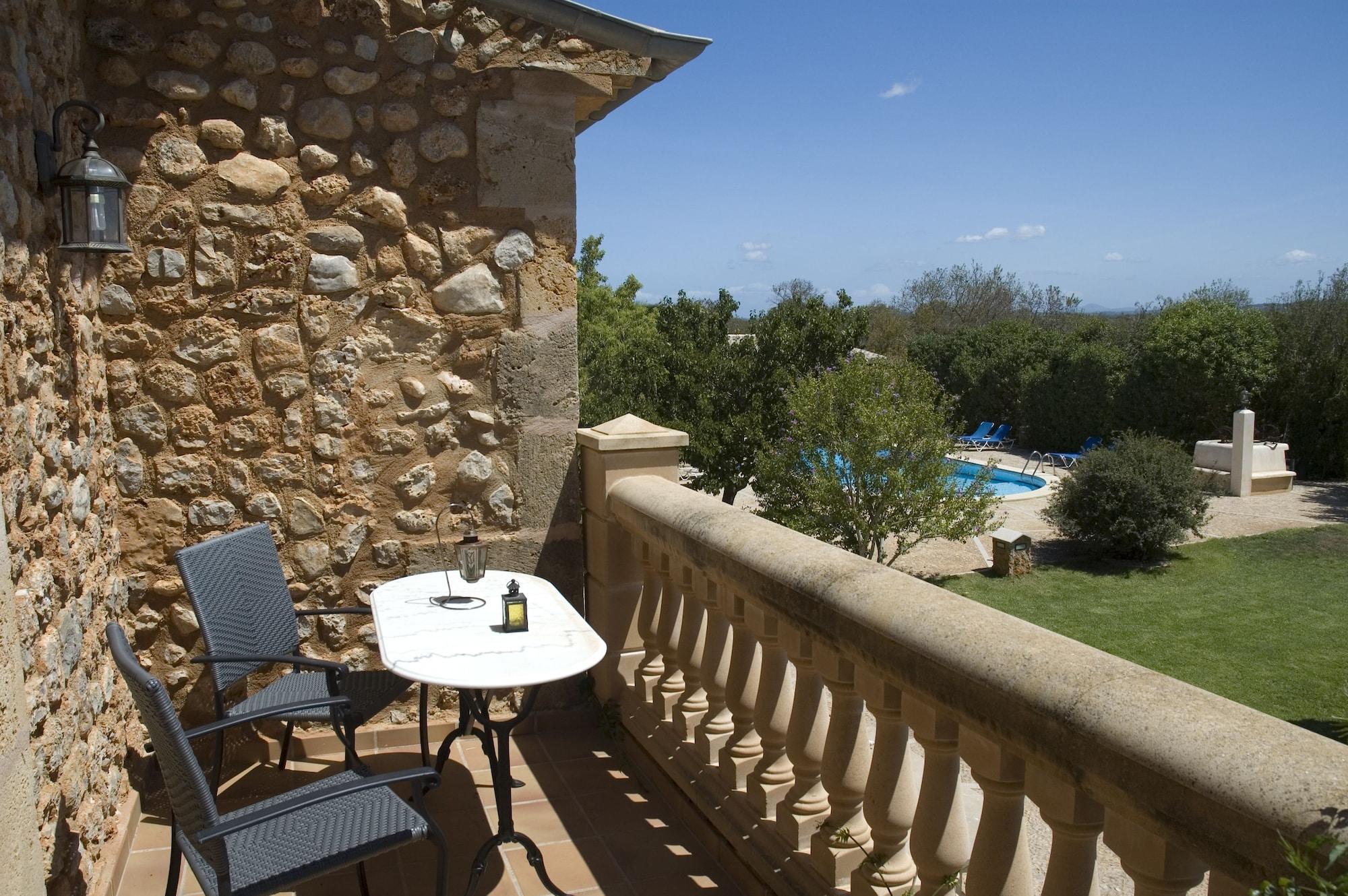 Agroturismo Es Quatre Cantons Binissalem Exterior photo