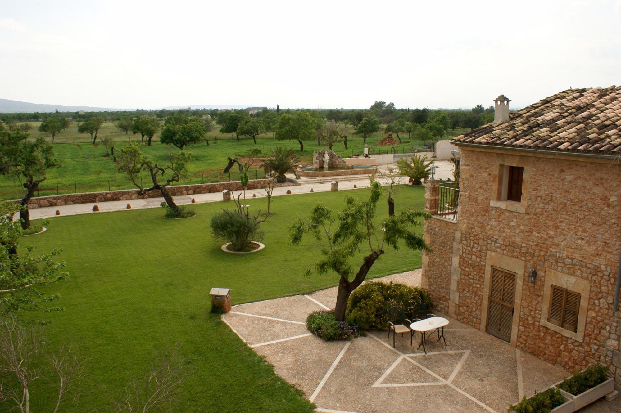 Agroturismo Es Quatre Cantons Binissalem Exterior photo