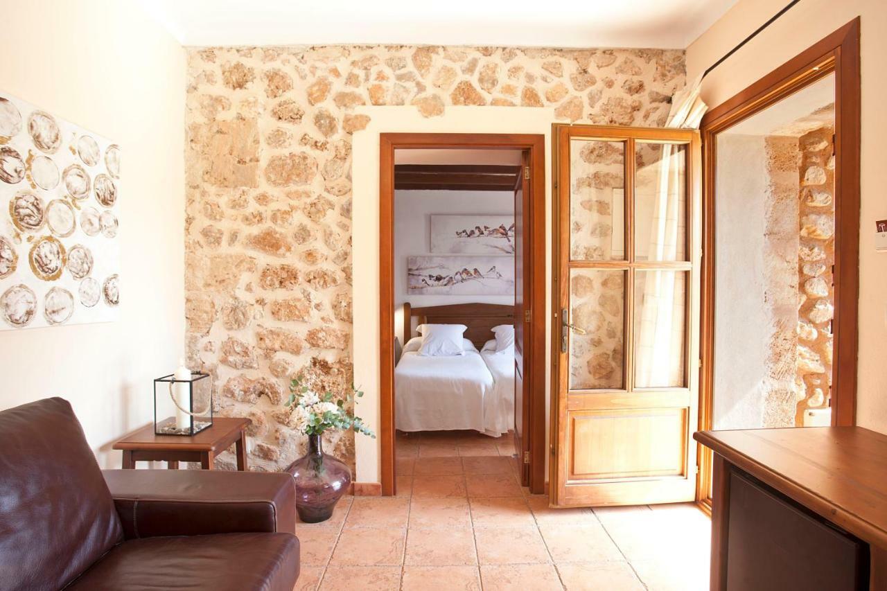 Agroturismo Es Quatre Cantons Binissalem Exterior photo
