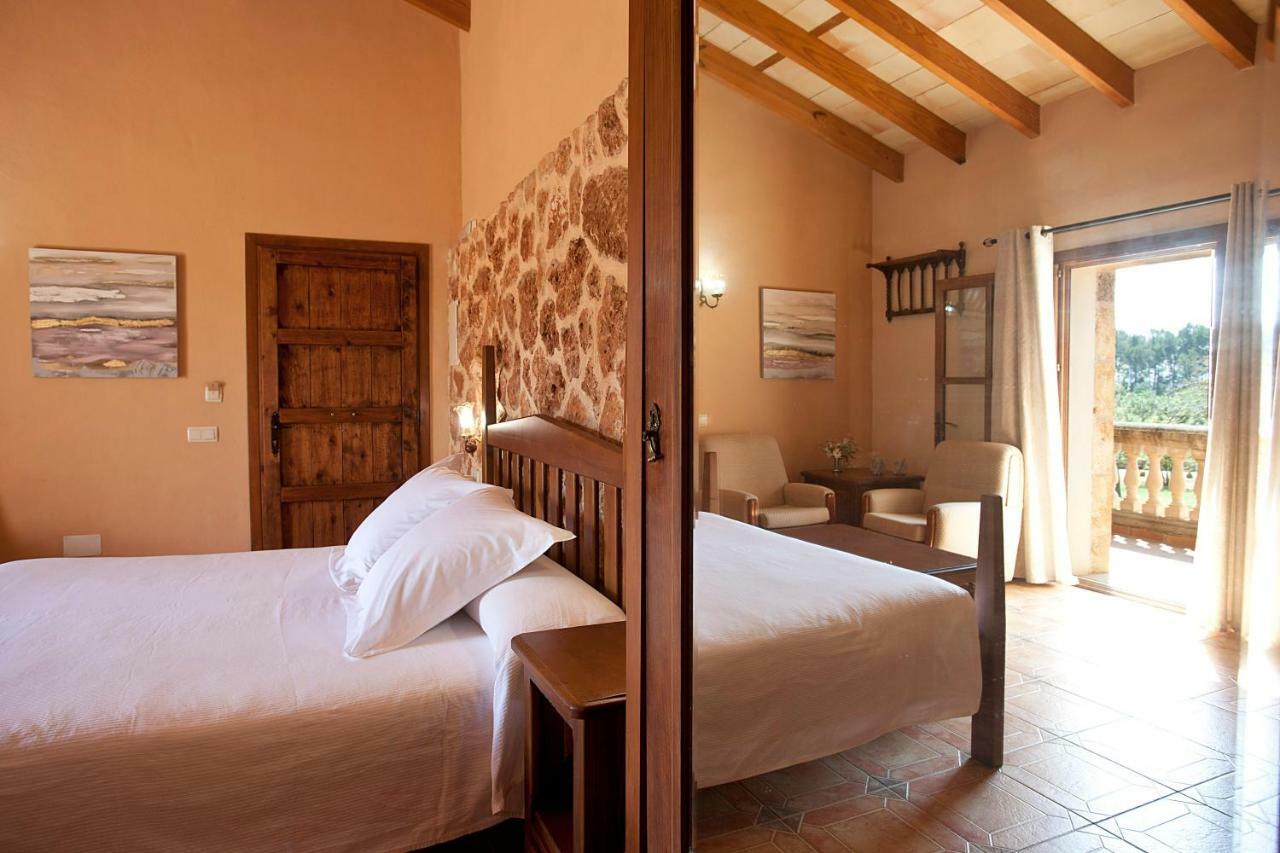Agroturismo Es Quatre Cantons Binissalem Exterior photo
