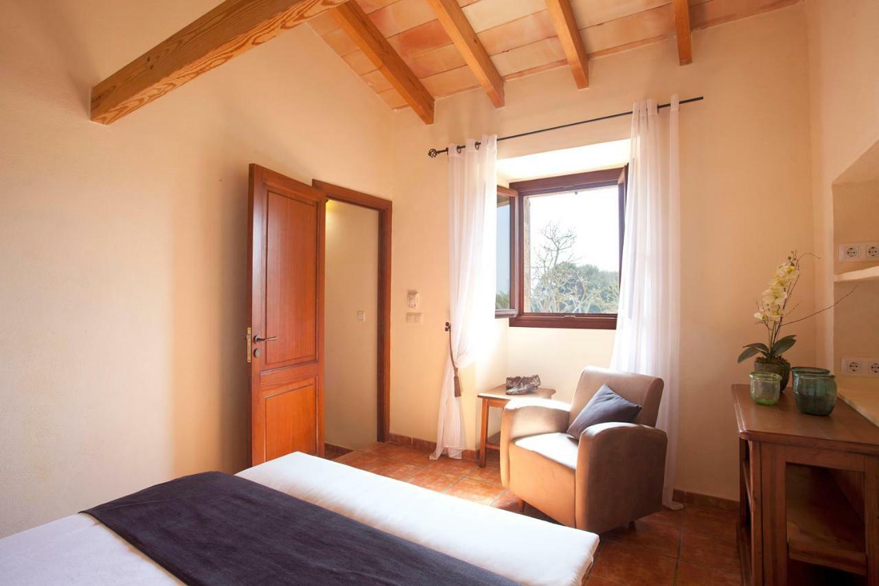 Agroturismo Es Quatre Cantons Binissalem Exterior photo