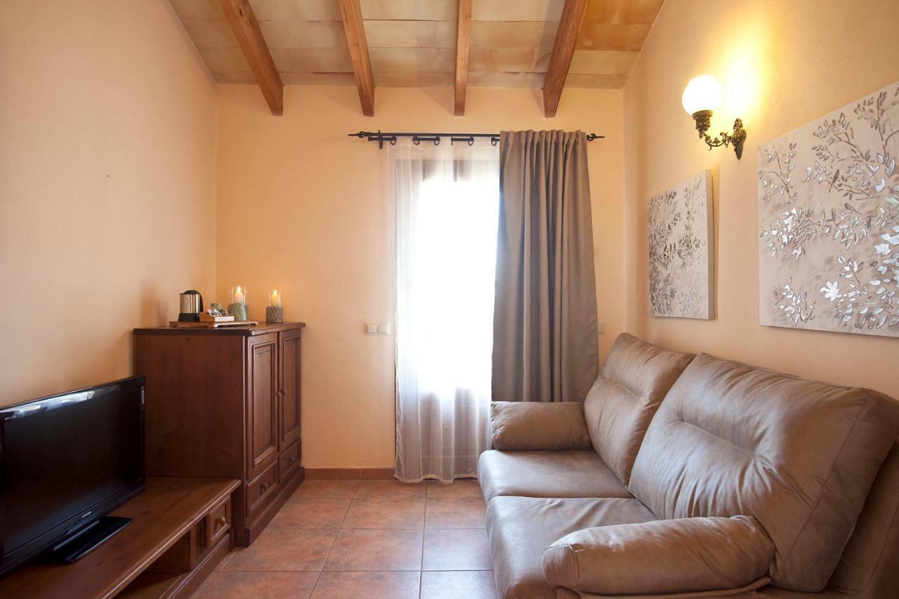 Agroturismo Es Quatre Cantons Binissalem Exterior photo