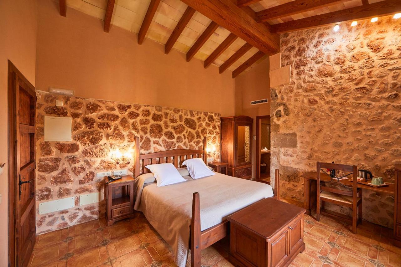 Agroturismo Es Quatre Cantons Binissalem Exterior photo