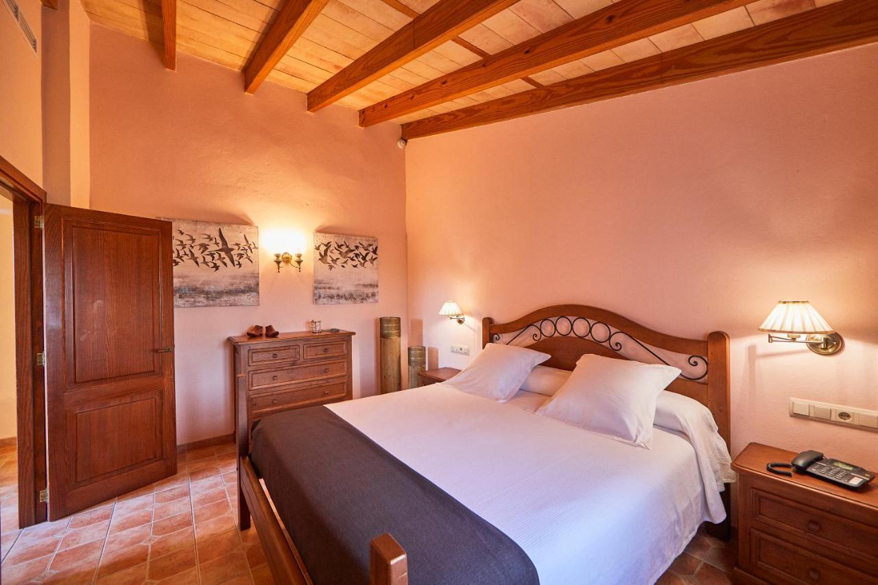 Agroturismo Es Quatre Cantons Binissalem Exterior photo